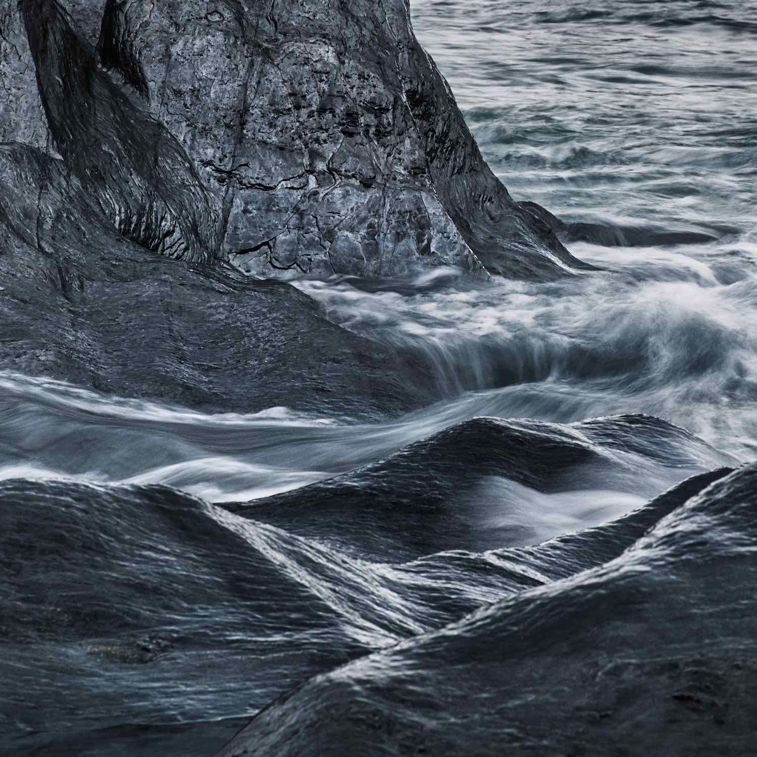  Flowing Roacks 
