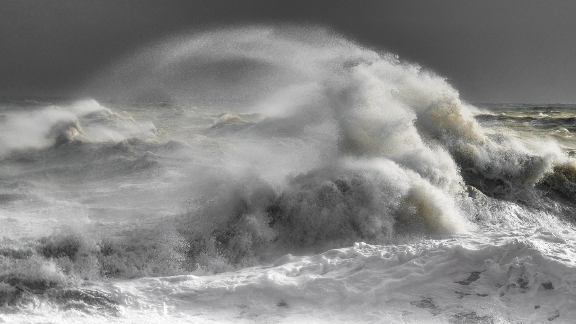  Wind vs Wave 